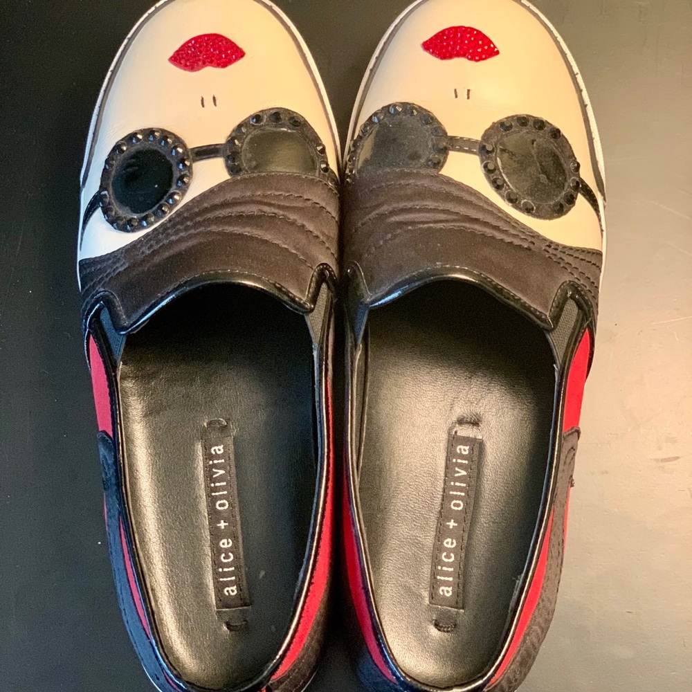 Alice + Olivia Stacey Face Sneakers Loafers 38 EUC